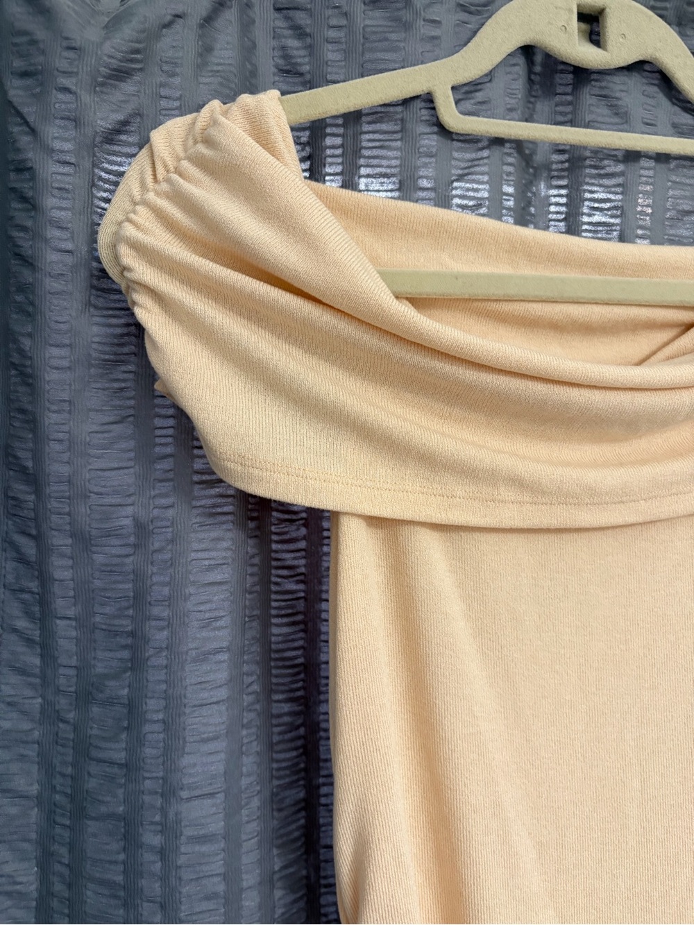 Lioness x REVOLVE Field of Dreams Cream off-the-shoulder maxi dress Small - Picture 5 of 14